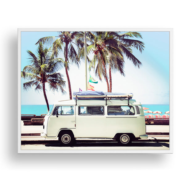 VW Bus on the Coast - UBT03