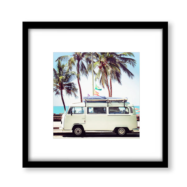 VW Bus on the Coast - UBT03